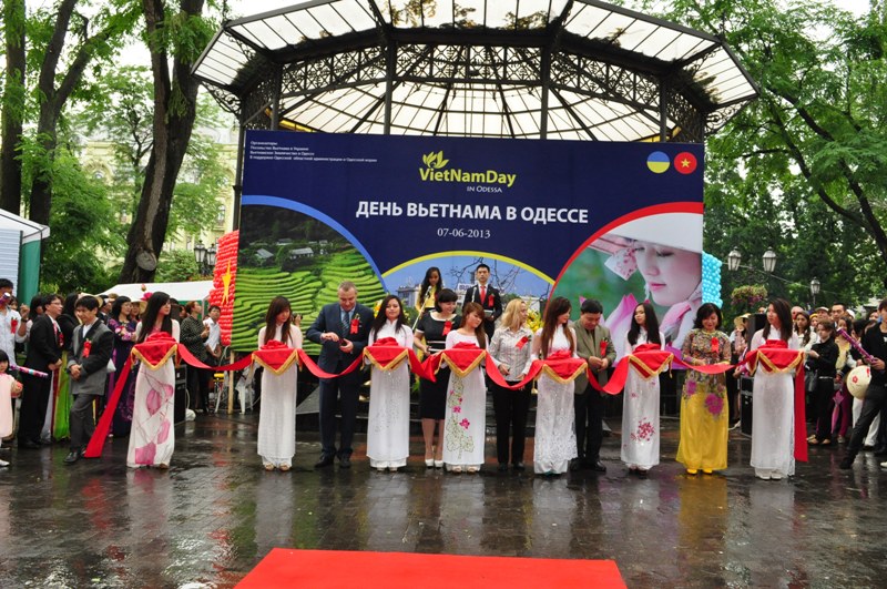 Khai mạc Ngày Việt nam tại Odessa