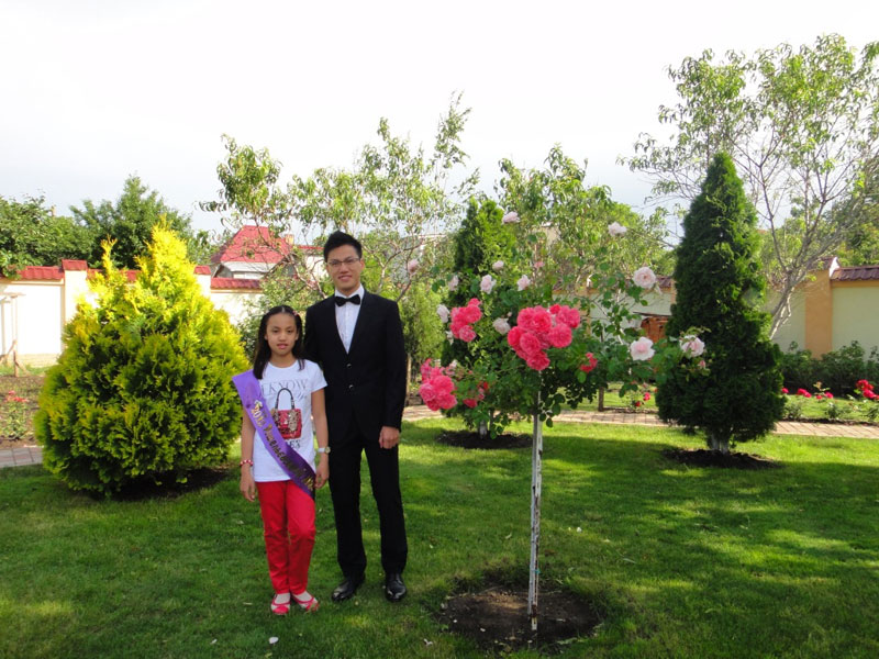 Một gia đình tiêu biểu nuôi con giỏi, dạy con ngoan