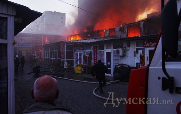 Odessa: Cháy lớn tại chợ vật liệu xây dựng