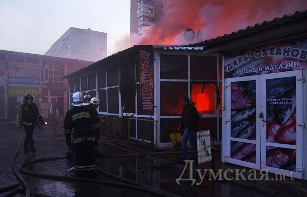 Odessa: Cháy lớn tại chợ vật liệu xây dựng