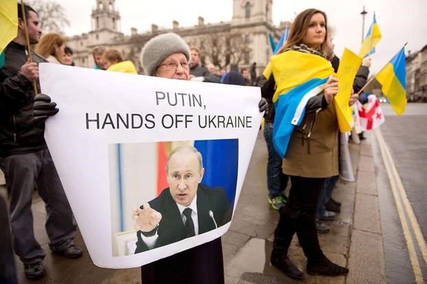 Chiếm Ukraine, ‘lợi bất cập hại’ đối với Nga?