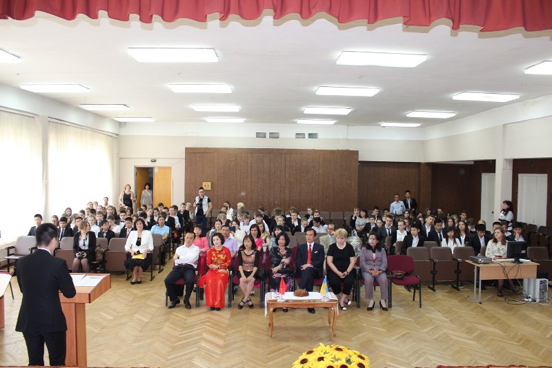 Cộng Đồng Việt Nam tại Ucraina kỷ niệm SN Chủ Tịch Hồ Chí Minh (18-19/5/2014)