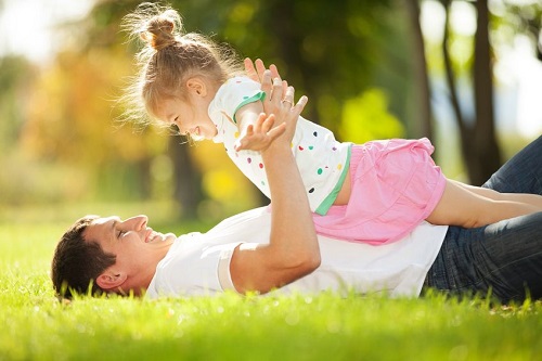 9 bài học quan trọng cha nên dạy con gái