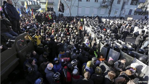 Chính quyền Kiev quyết giải tỏa Maidan