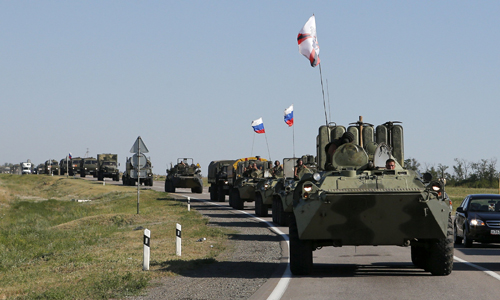 Ukraine tuyên bố nã pháo vào đoàn thiết giáp Nga