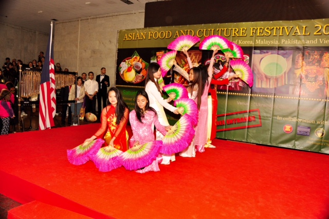 Asian Food and Culture Festival 2014