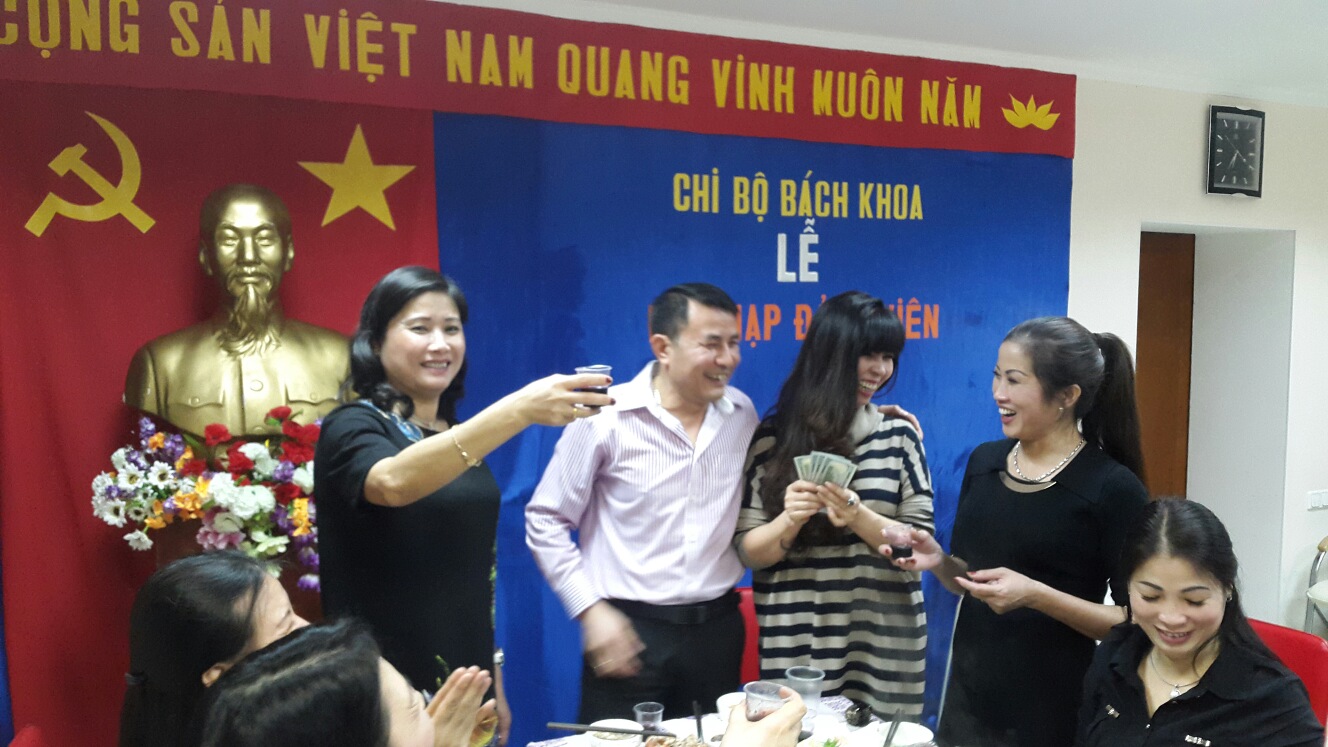 Gặp mặt động viên Đội nghệ thuật cộng đồng