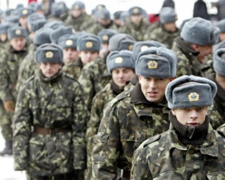 Tổng thư ký Hội đồng an ninh và quốc phòng Ukraine Turchinov: Năm 2015 có kế hoạch gọi nhập ngũ 3 đợt