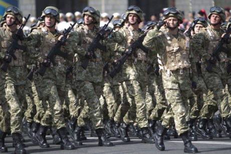 Quân đội Ukraine đã thay đổi như thế nào trong năm 2014