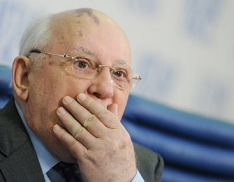 Gorbachev cảnh báo về chiến tranh hạt nhân tại Châu âu