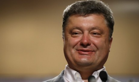 Poroshenko sẵn sàng cho phép Donbass tình trạng “ Vùng kinh tế đặc biệt”