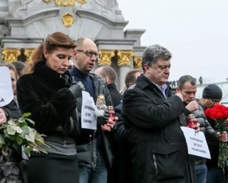 Tại Kiev Poroshenko và Yashenhuk tham gia tuần hành hòa bình, tưởng nhớ tới các nạn nhân bị chết gần Volnovakha.
