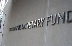 Quỹ tiền tệ thế giới giúp đỡ Ngân hàng trung ương Ukraine ổn định giá ngoại tệ