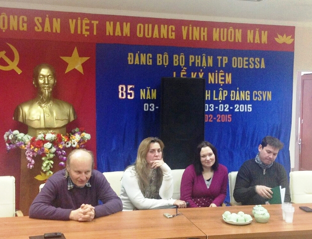 Ban cố vấn Chính phủ về vấn đề định cư gặp mặt bà con cộng đồng người Việt tại Odessa