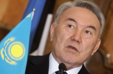 Tổng thống Kazakstan nói về kết quả đối thoại với Putin và Lukasenko về tình hình Ukraine