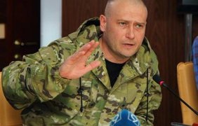 Lãnh đạo của “ Pravoi Sektor” Dmitri Yaros từ chối chức vụ trong bộ quốc phòng