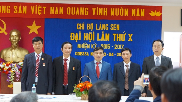 Chi bộ Làng Sen tiến hành Đại hội lần X nhiệm kì 2015 - 2017