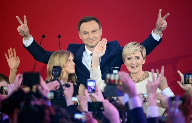 Tân Tổng thống Ba Lan sẽ mềm mỏng với Nga, thân thiết với Mỹ?