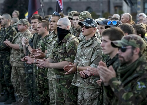 Cực hữu Ukraine tiếp tục đe dọa chính quyền