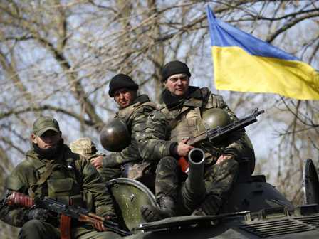 Mỹ sẽ huấn luyện quân chính quy Ukraine