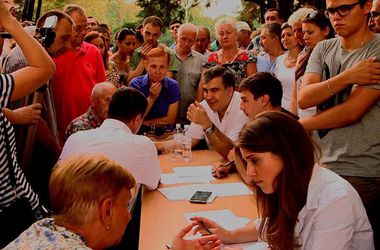 Những cải cách nào đang được đội ngũ của Tỉnh trưởng Odessa Saakasvili chuẩn bị?