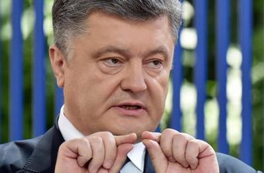 Tổng thống Porosenko nói về ba kịch bản tiến triển sự kiện tại Donbass