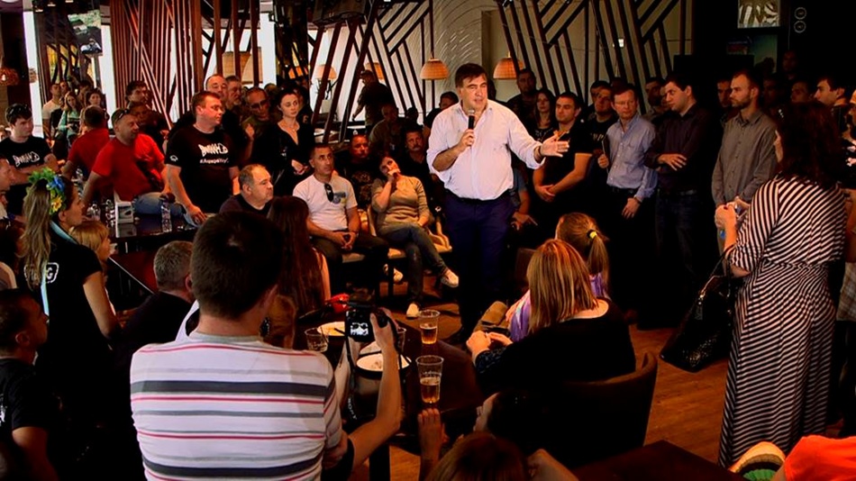 Tỉnh trưởng Odessa Saakasvili có cuộc gặp mặt kín với các thành viên tích cực Maidan và Pravoi Sektor