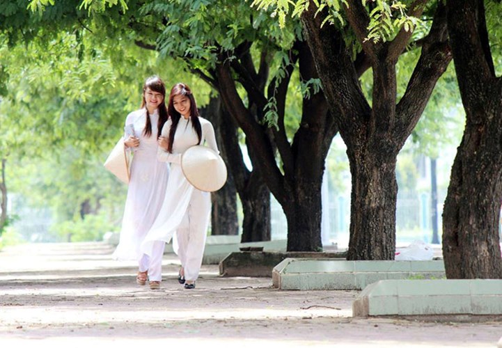 Những cô gái Việt trong dòng đời Kharkov