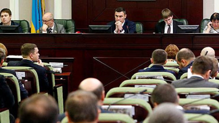 Thủ đô Kiev ngừng trả nợ nước ngoài