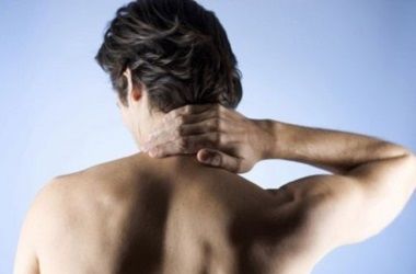 Tại sao bị đau cổ: có 5 nguyên nhân