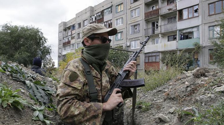 Phiến binh DHP ra điều kiện với Kiev về bầu cử