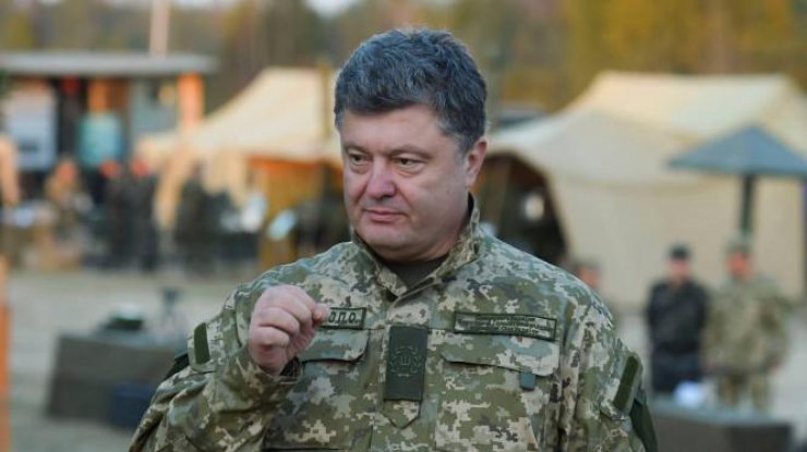 Tổng thống Poroshenko làm trong sạch bộ máy an ninh Ukraine