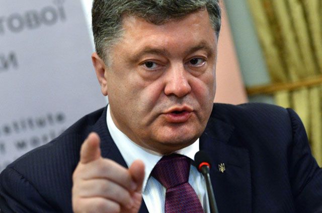 Tổng thống Porosenko hứa cấp quốc tịch Ukraine cho những người nước ngoài tham gia chiến đấu vì Ukraine