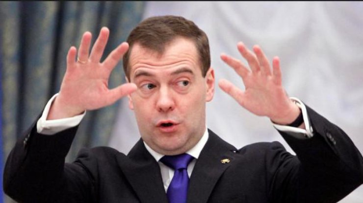 Thủ tướng Nga Medvedev buộc tội chính sách của Mỹ trong cuộc chiến với IS