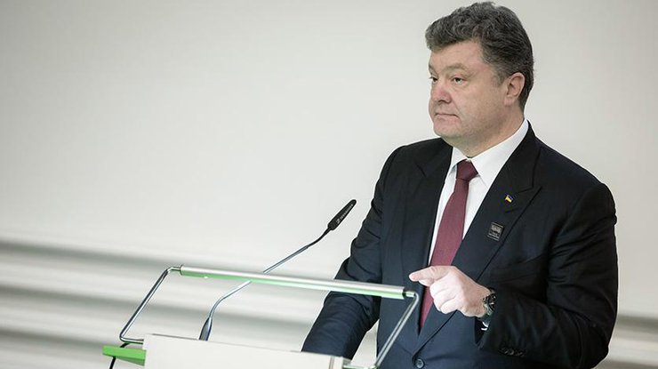 Tổng thống Ukraine Porosenko nêu điều kiện để cung cấp điện lại cho Crimea