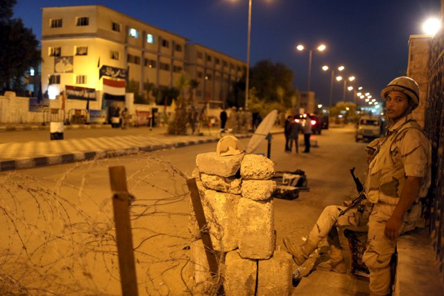 Tại Ai cập, cạnh khách sạn cùng các thẩm phán bị nổ bom