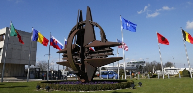 Ba lan đòi hủy bỏ thỏa thuận an ninh giữa NATO và Nga