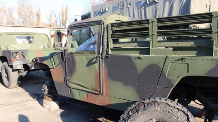 Mỹ cung cấp trang thiết bị quân sự cũ và trong trạng thái tồi tệ cho Ukraine