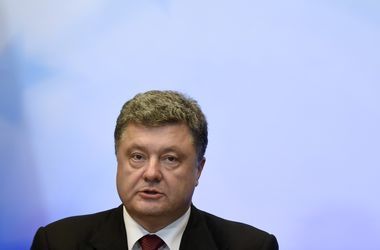 Tổng thống Poroshenko nêu những cản trở cải cách tại Ukraine