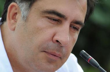 Saakasvili bình luận về việc chính quyền Grudia tước quốc tịch Grudia của ông