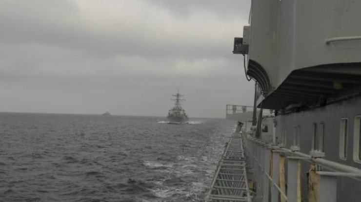 Tàu quân sự Ukraine tập trận chung với tàu chiến Mỹ trên biển