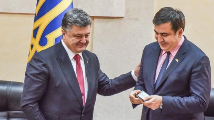 Tổng thống Poroshenko ủng hộ Saakasvili trong mâu thuẫn với Avakov