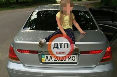 Chuyện hiếm xưa nay:Trên đường xa lộ Kiev – Zitomir lái xe đánh cảnh sát tuần tra rồi bỏ chạy