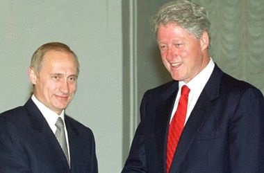 Tổng thống Mỹ Bill Clinton 15 năm trước đã khen ngợi tiềm năng của Putin