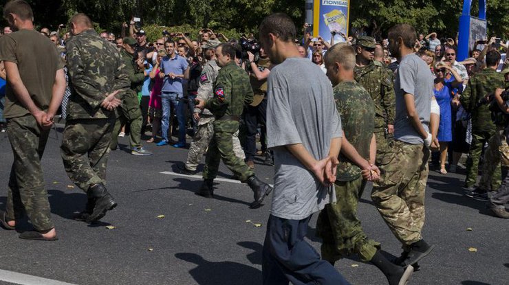 Trong vài ngày tới phe ly khai Donbass sẽ giải phóng thêm 25 tù binh Ukraine