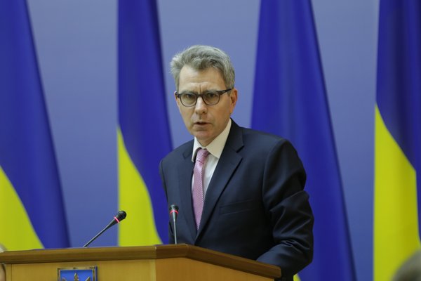 Đại sứ Mỹ tại Ukraine Paiet đánh giá tích cực những " mục đích và những nguyên tắc chính sách mới" của chính phủ Ukraine