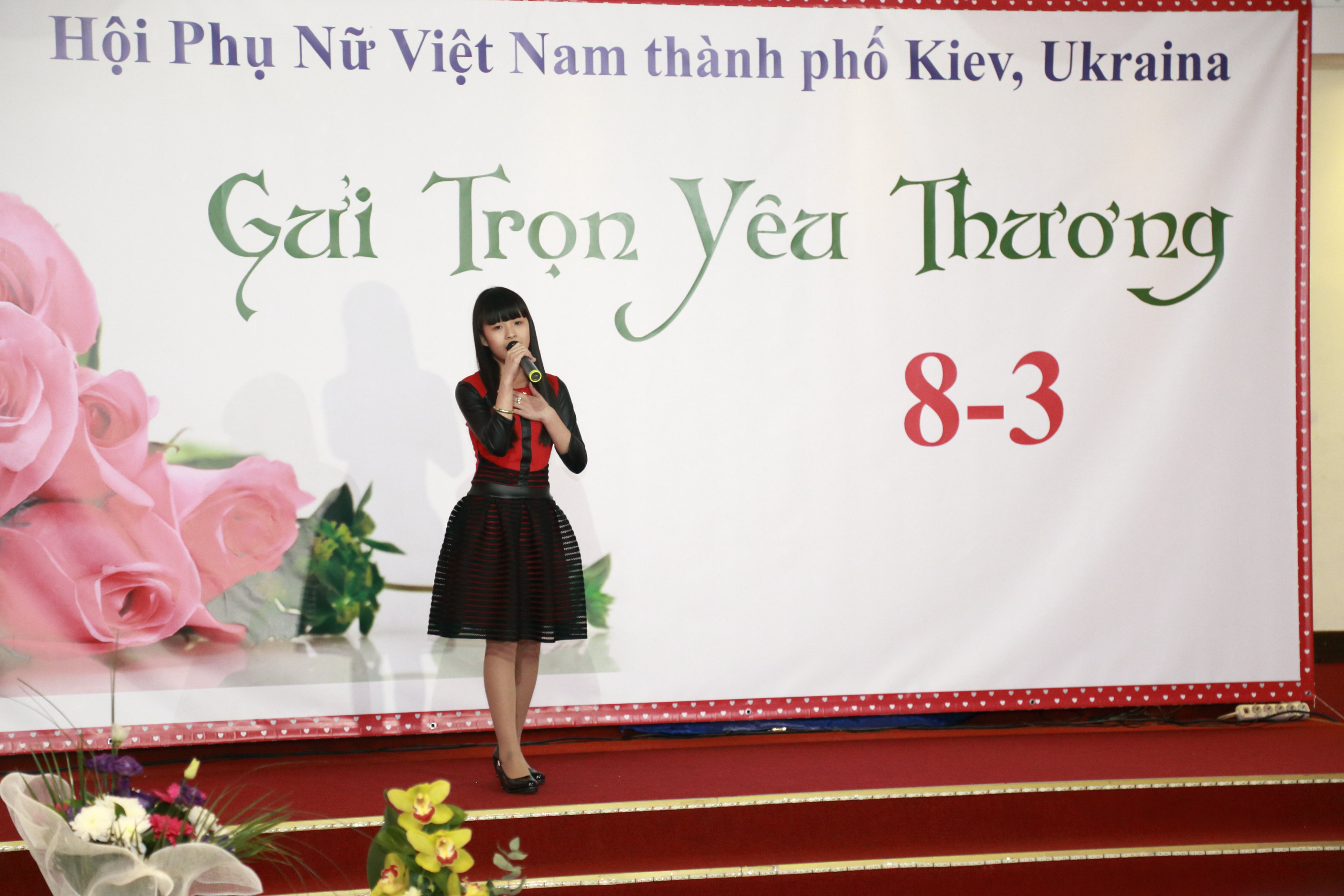 Hội Phụ nữ Thành Phố Kiev tổ chức ngày Hội 8/3/2016