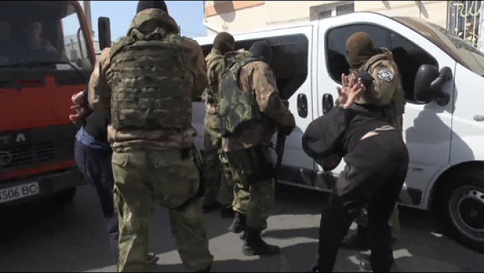 Video: Băng cướp chuyên hoạt động khu vực Xukhoi Liman va Avangar sa lưới