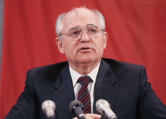 Gorbachev: Không nên để khủng hoảng Ukraine bị mưng mủ, gây sốt thế giới