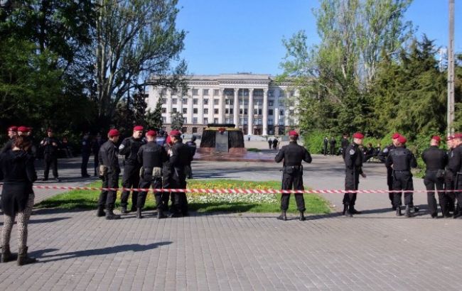 Tại Odessa hơn 5 ngàn người biểu tình dưới khẩu hiệu: " Parubi là kẻ giết người"